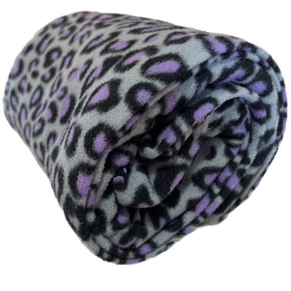 Target Bedding Purple Cheetah Leopard Animal Print Fleece Blanket